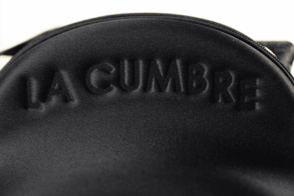 Porta Gorras Edición Rígida